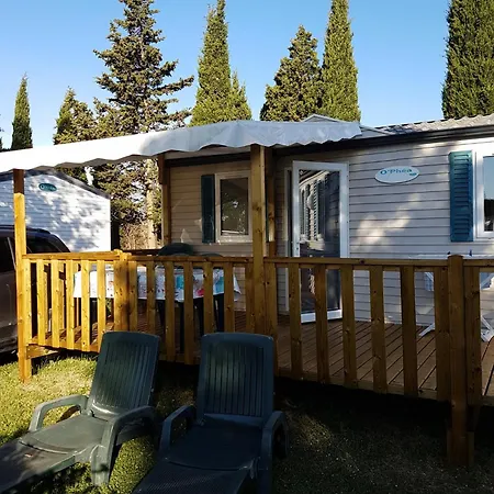 Mobilhome Le Repaire De Holiday home
