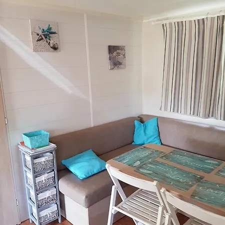 Mobilhome Le Repaire De Feriehus *